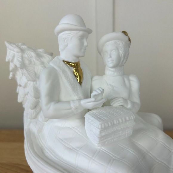 Lenox "Bringing Home The Tree" Vintage 1993 Musical Sculpture Plays O Tannenbaum - Picture 6 of 11